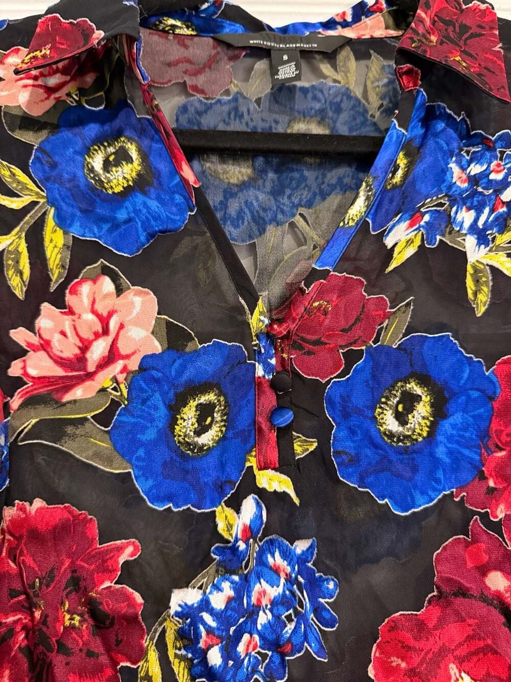 White House Black Market Sheer Floral Velvet Print Blouse Size S - Picture 4 of 7